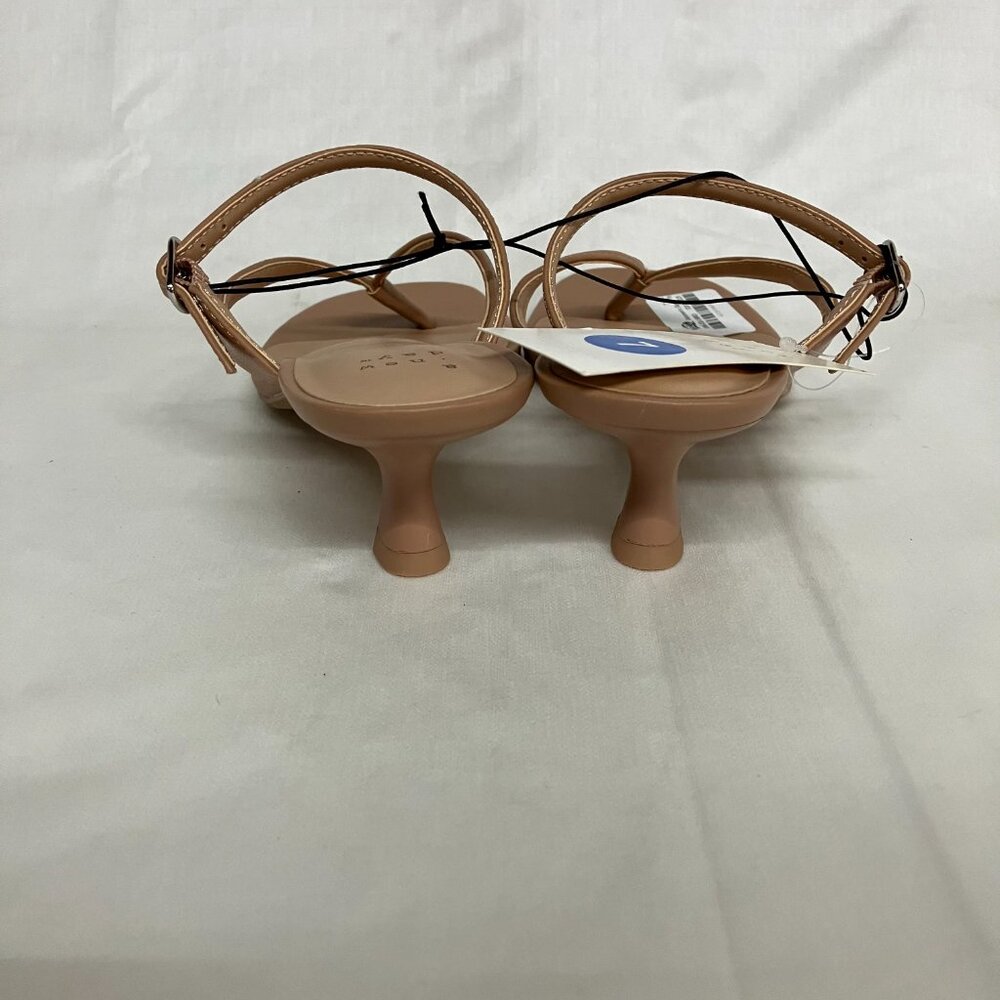 NWT A New Day Women's 7 Tan Sayler Thong Heels Faux Leather Open Round Toe - Picture 3 of 6